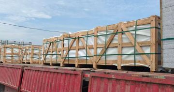 河南 芝麻白花岗岩地铺石出口专车-泰国游