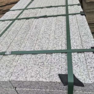 河南 白麻花岗岩直行盲道石，盲条，地铺石