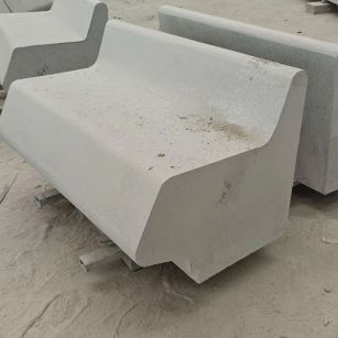 河南 芝麻白花岗岩异形坐凳，石凳