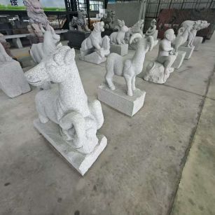 河南 芝麻白花岗岩造型立体雕刻——十二生肖