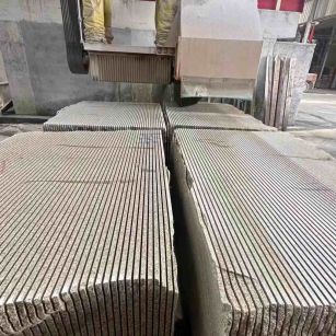 河南 车间生产日常，黄金麻白麻花岗岩