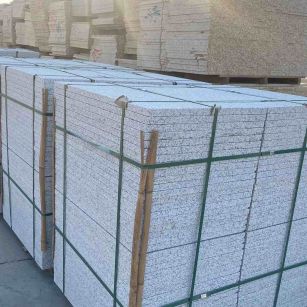 河南 白麻花岗岩荔枝面地铺石