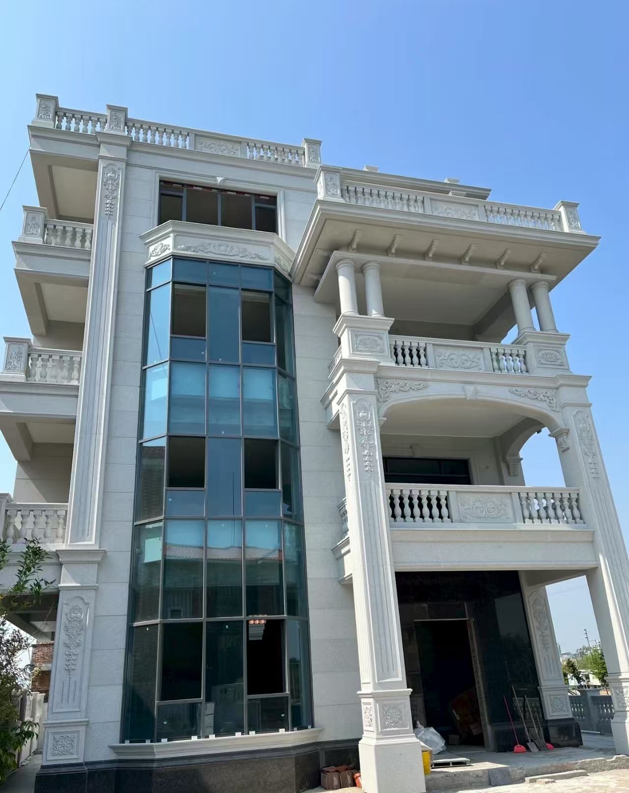 河南 白麻花岗岩别墅外墙干挂效果展示