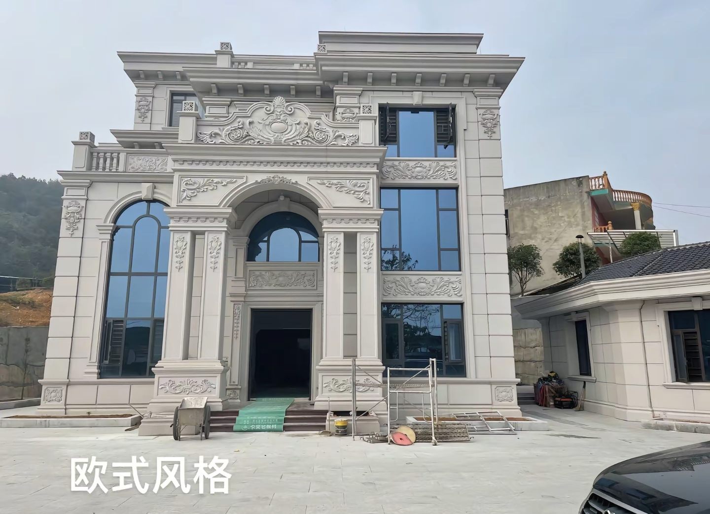 河南 白麻花岗岩别墅外墙干挂