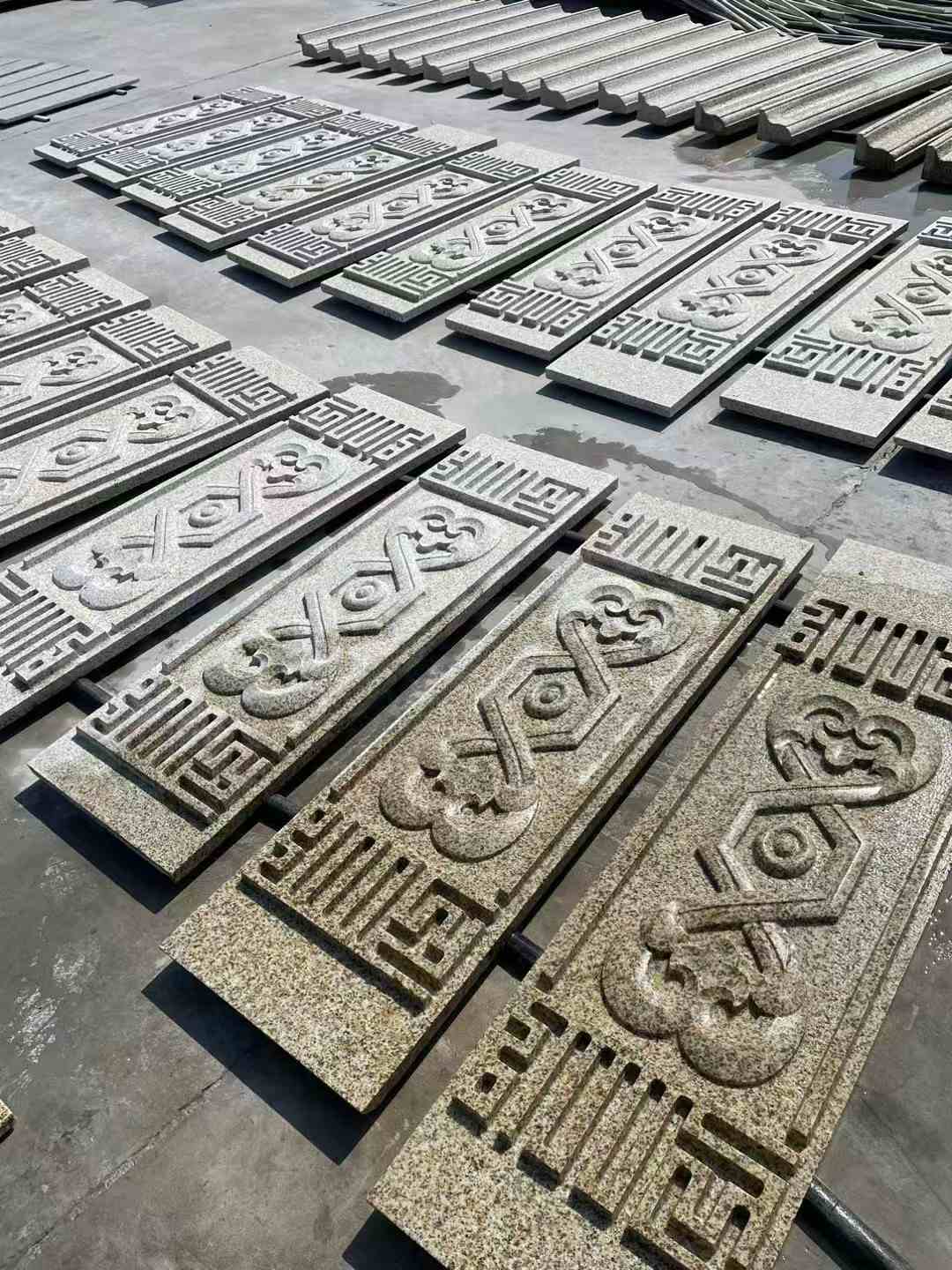 河南 黄金麻花岗岩外墙雕刻板