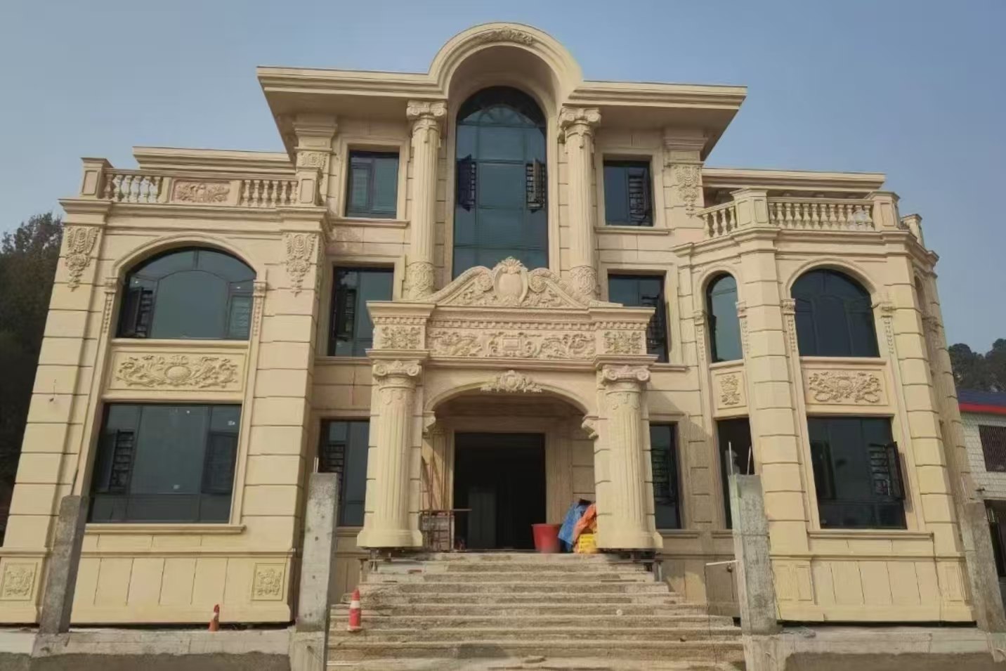 河南 黄金麻花岗岩别墅外墙干挂