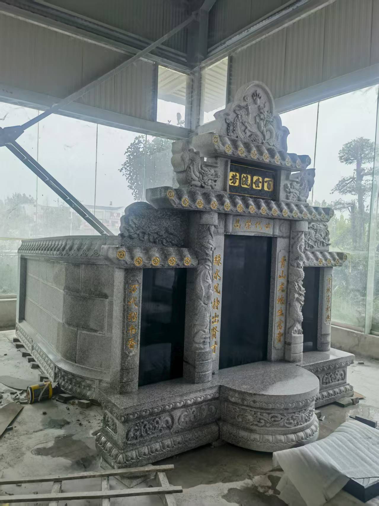 河南 芝麻白墓碑效果展示图