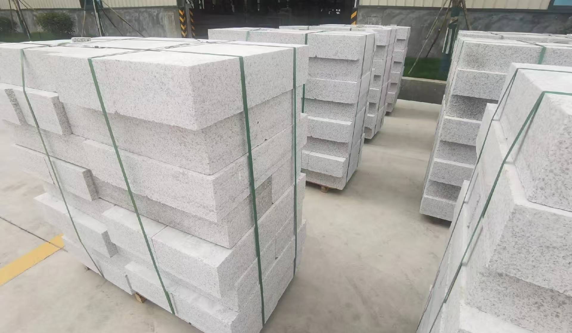 河南 白麻花岗岩路沿石，立缘石，平缘石，路牙石，道牙石，马路牙子等