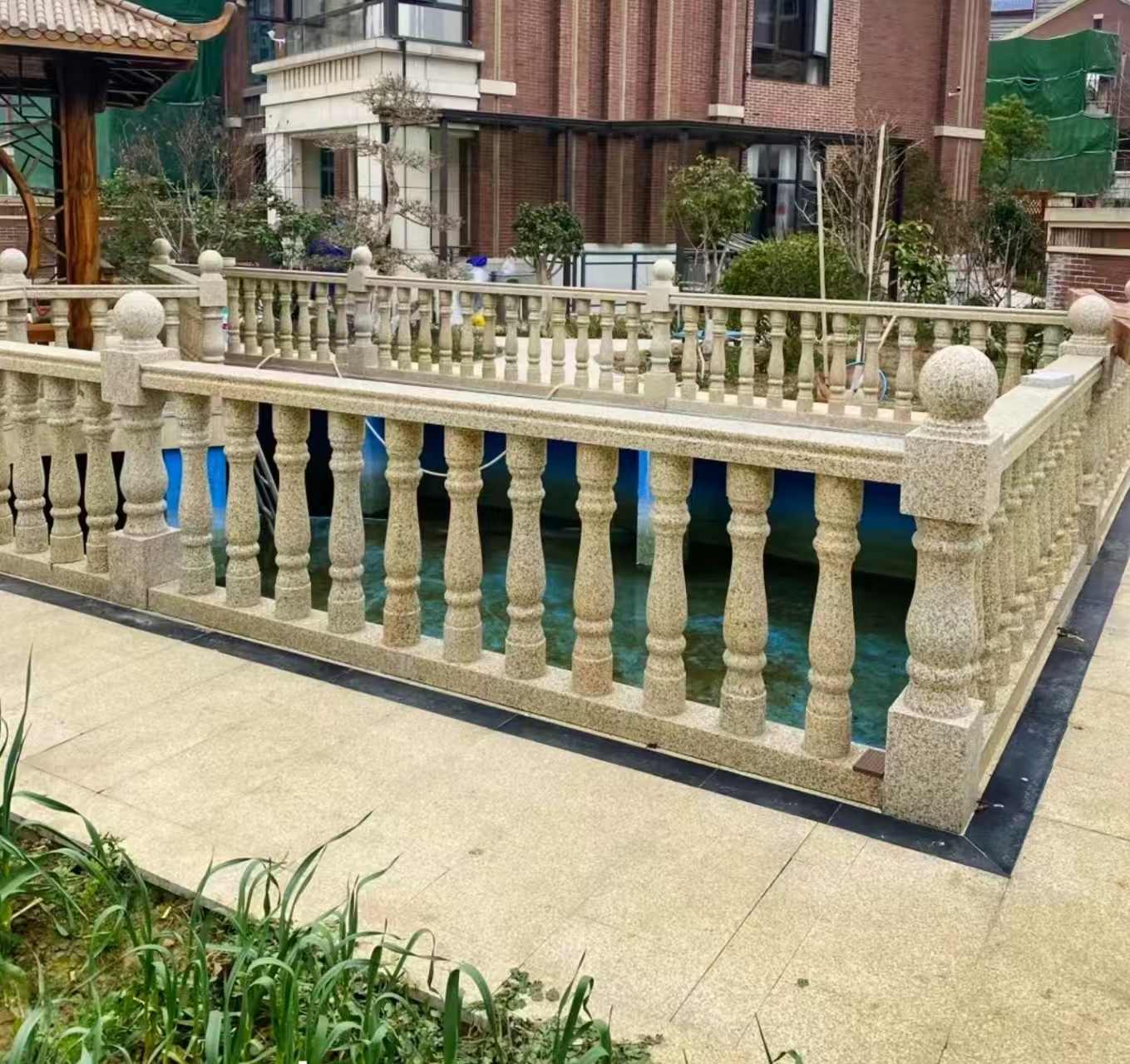 河南黄金麻花岗岩石材栏杆，扶手，将军柱，花瓶柱