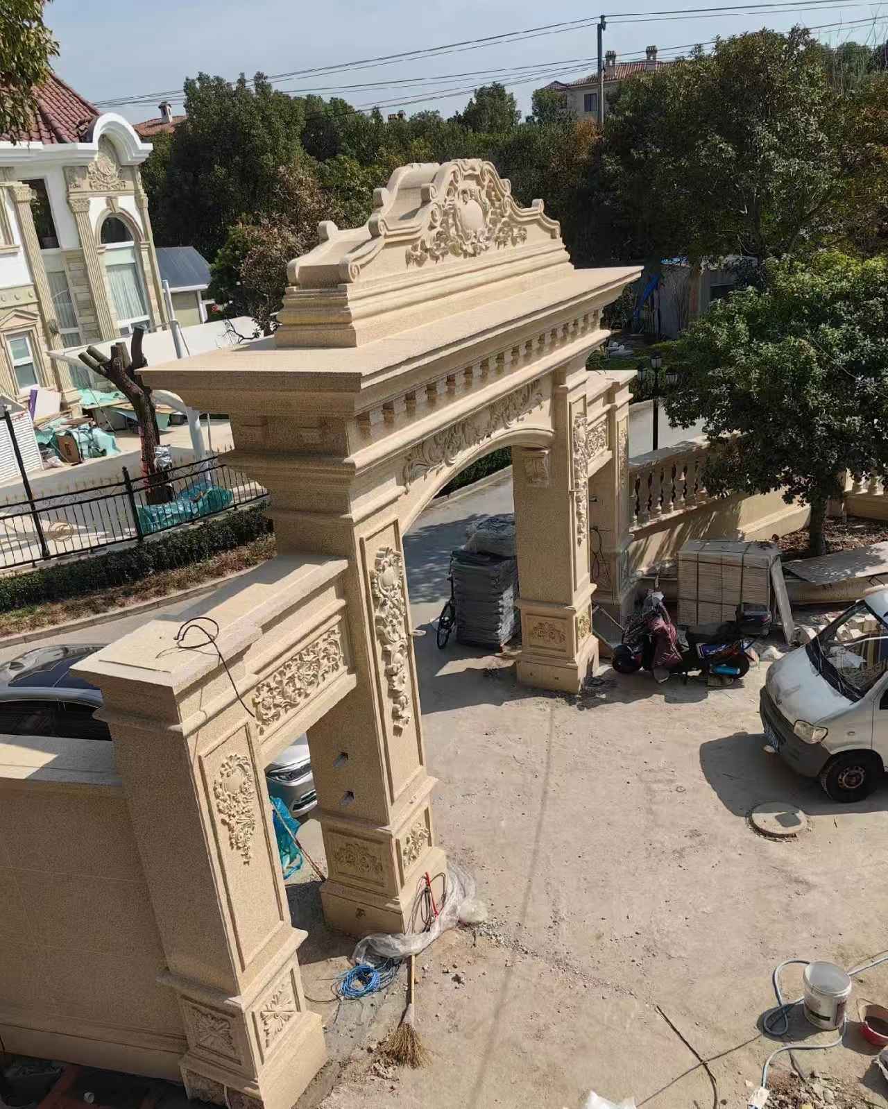 河南 黄金麻荔枝面花岗岩别墅门楼