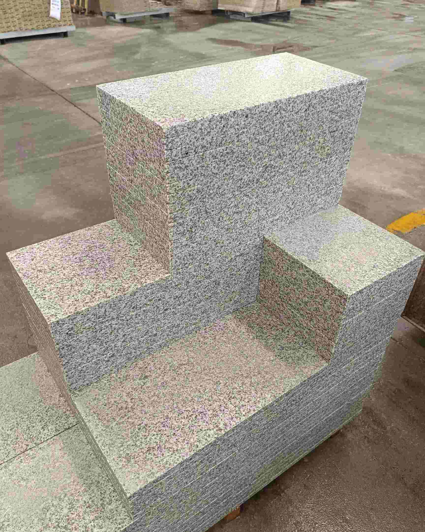 河南 白麻花岗岩荔枝面地铺石